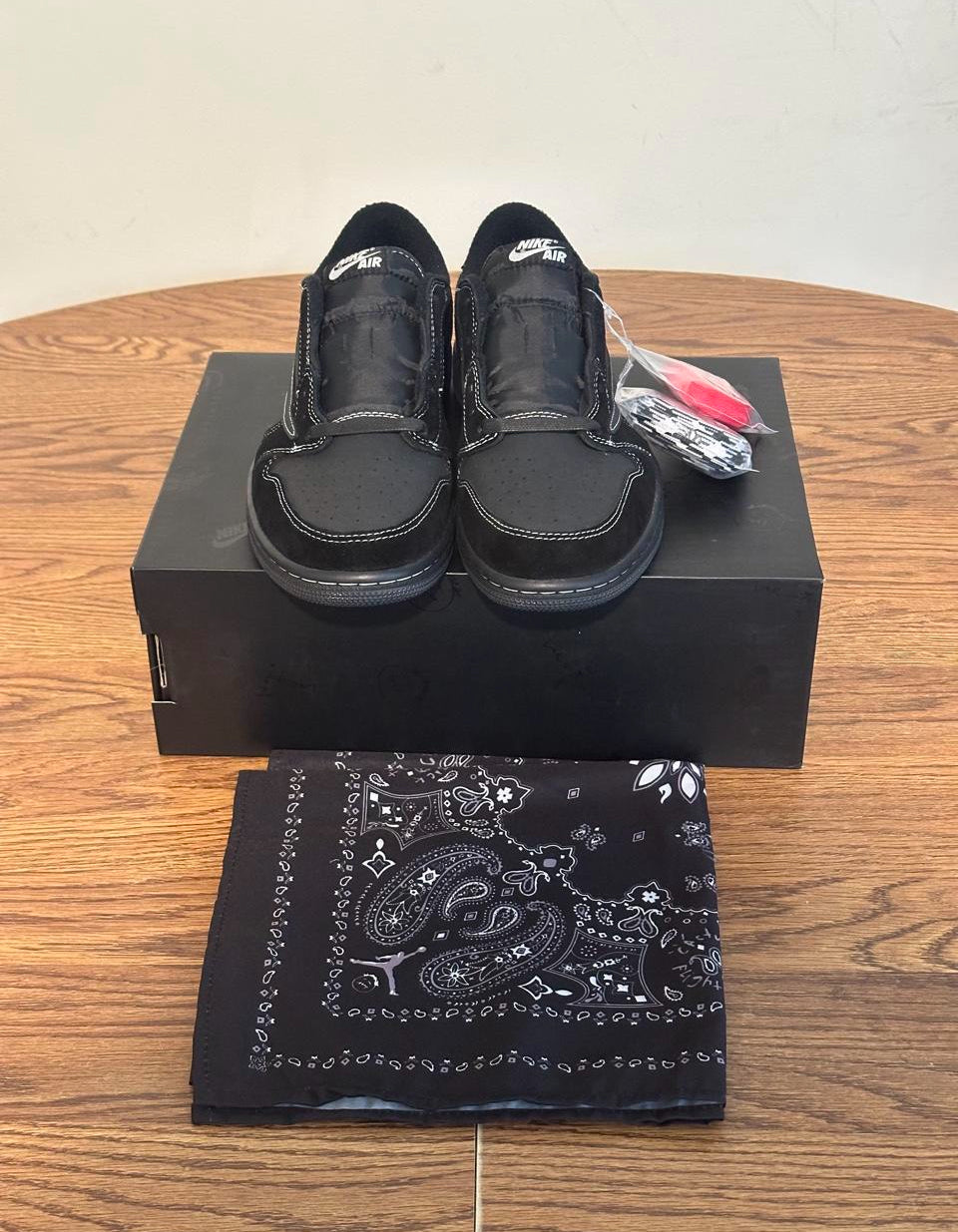 Black Jordan 1s Low Travis Scott’s